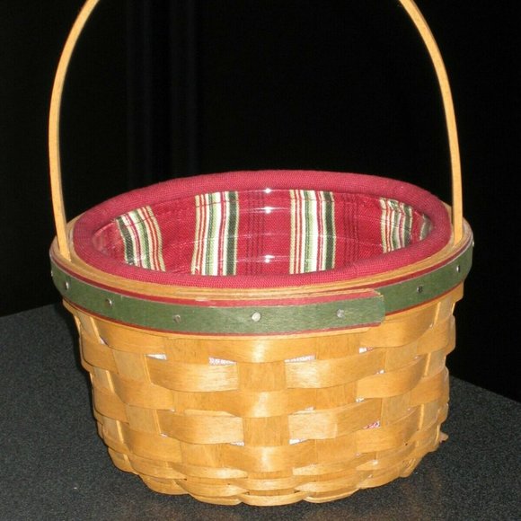 LONGABERGER 2005 CHRISTMAS BASKET WITH HOLIDAY STRIPE LINER & PROTECTOR - Picture 6 of 11